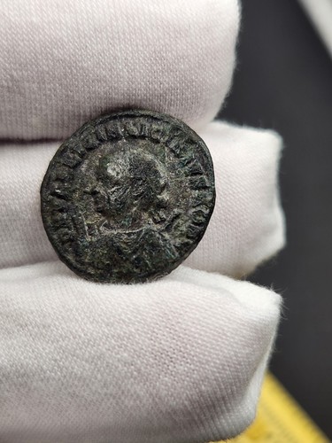 Authentic roman coin jupiter - authentic,